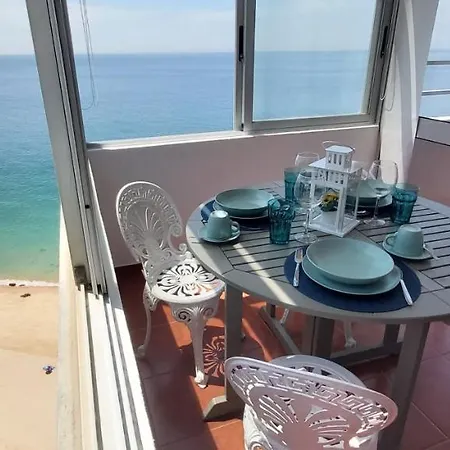 Blue Lighthouse Apartment Sesimbra