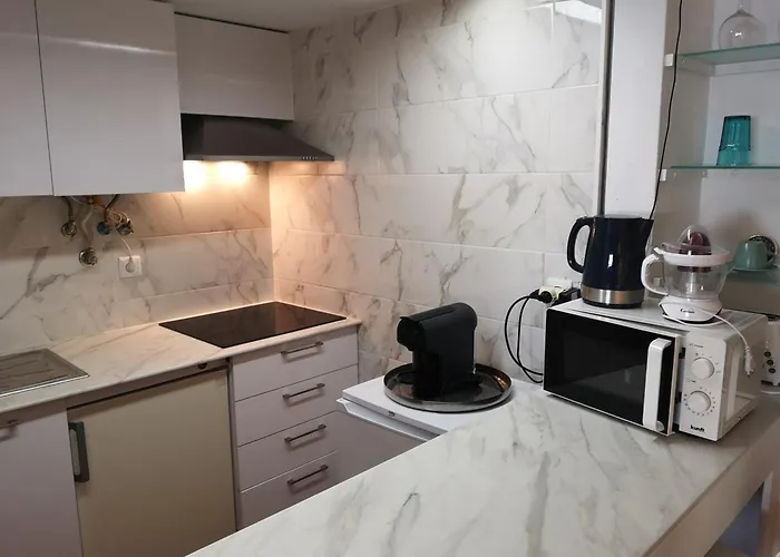 Blue Lighthouse * Σεσίμπρα